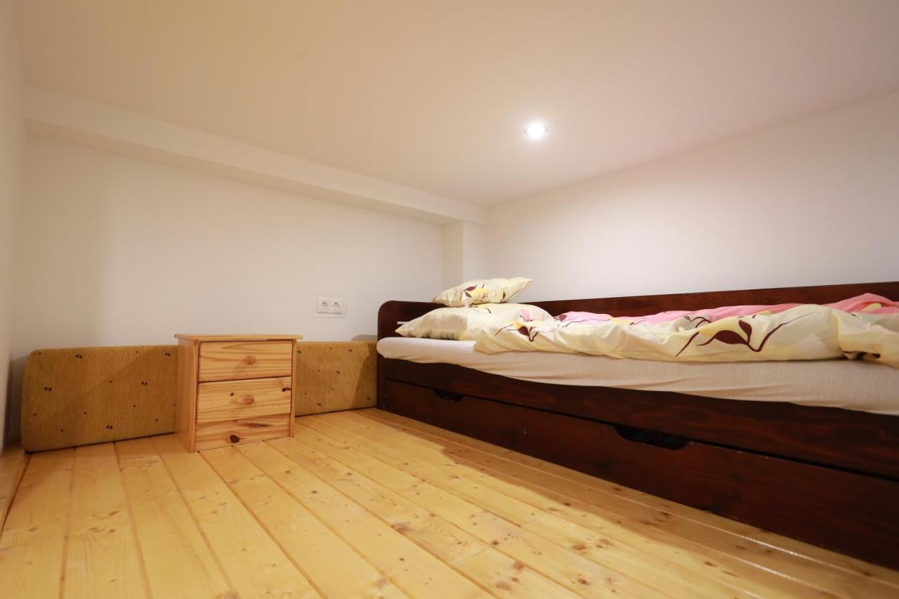 Vito Apartman Eger Exterior photo